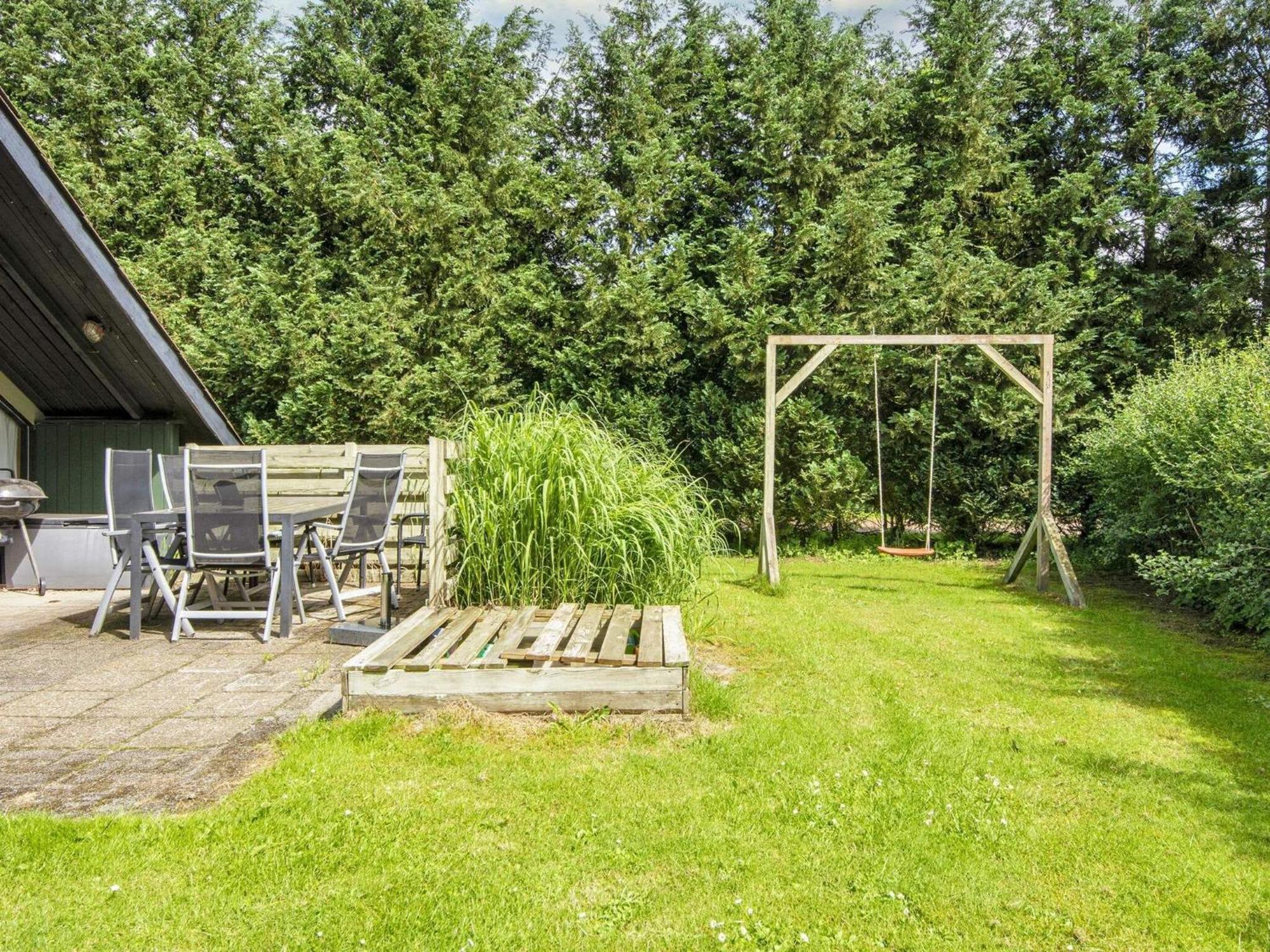 6 Person Holiday Home In Ansager Екстер'єр фото